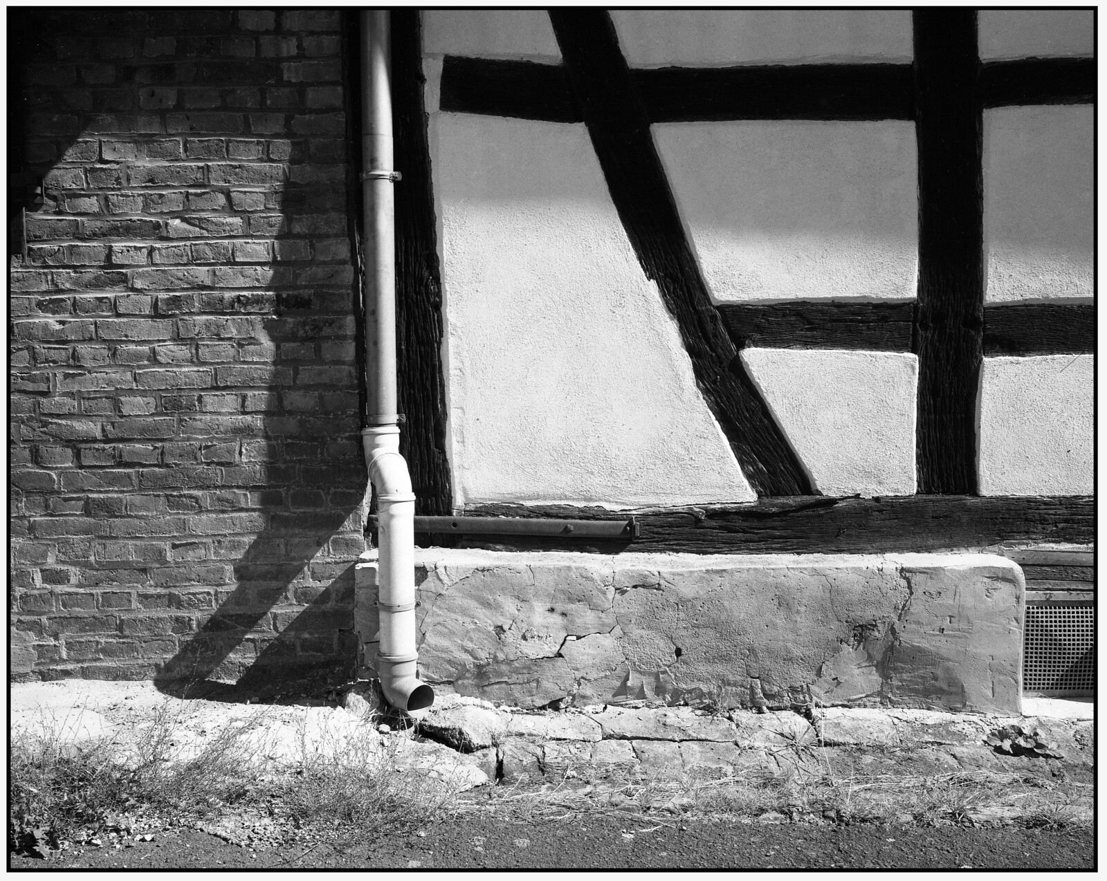 Black, White, 'n Between
