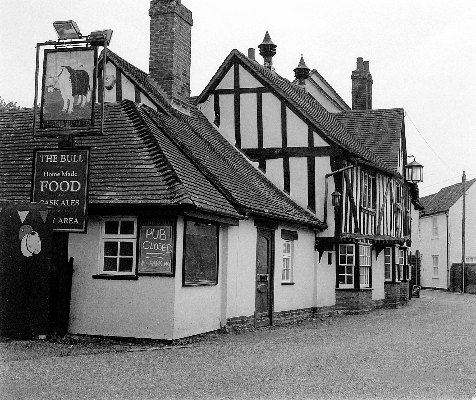 Blackmore Pub
