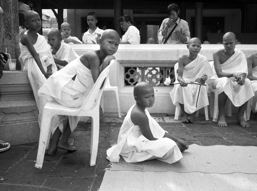 Boy_monks