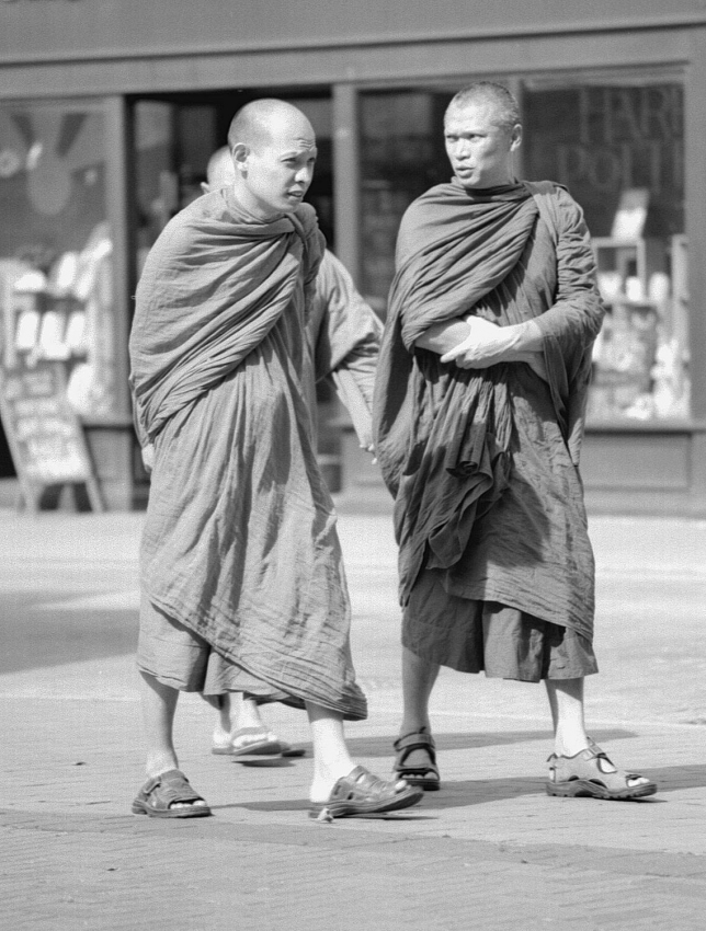 Brentwood : Monks