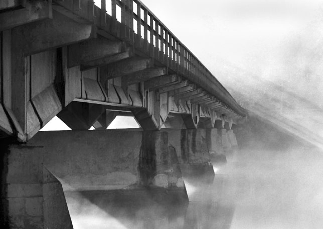 Bridge over the Clyde River