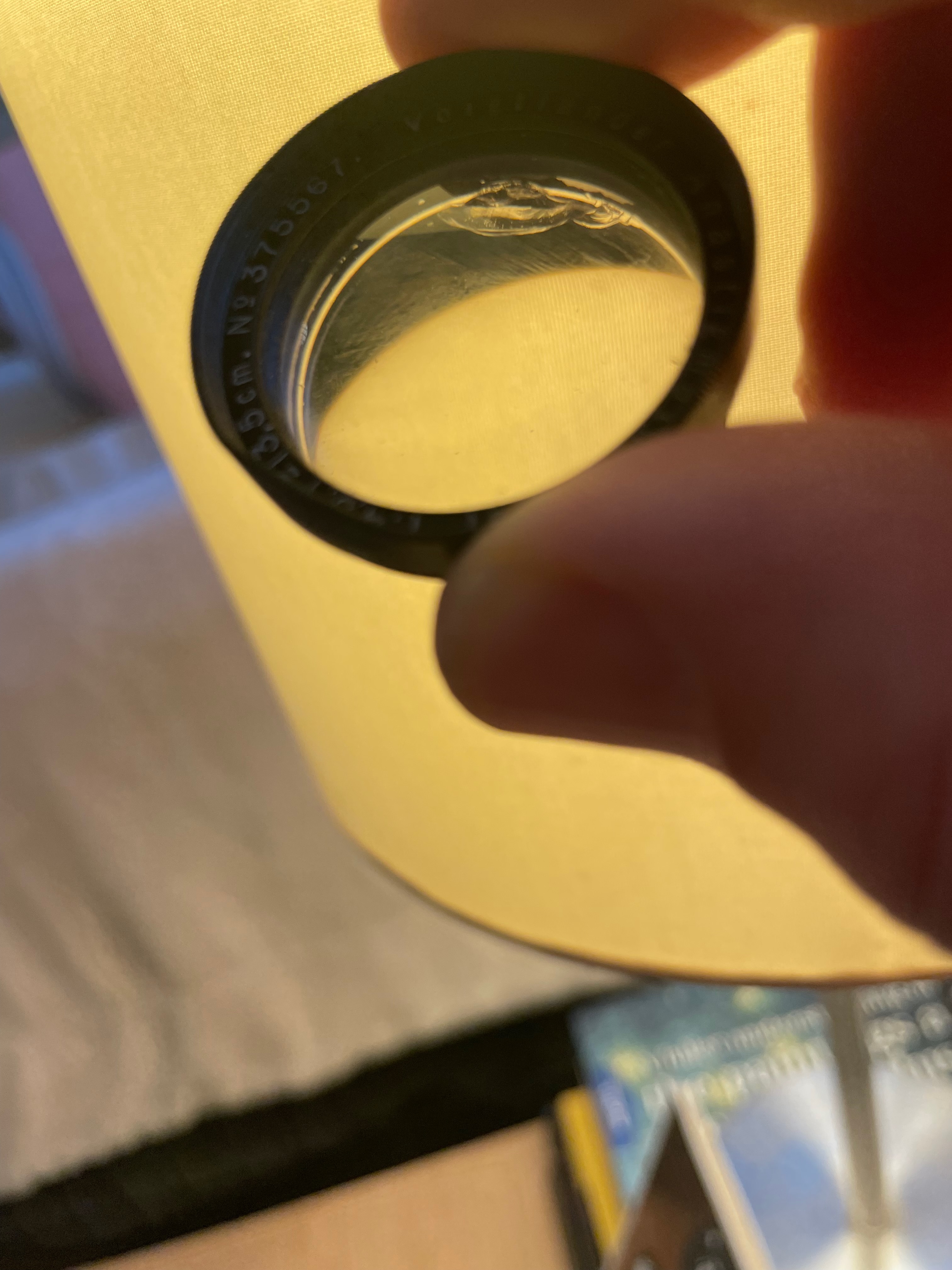 Broklen Lens - 1.jpeg