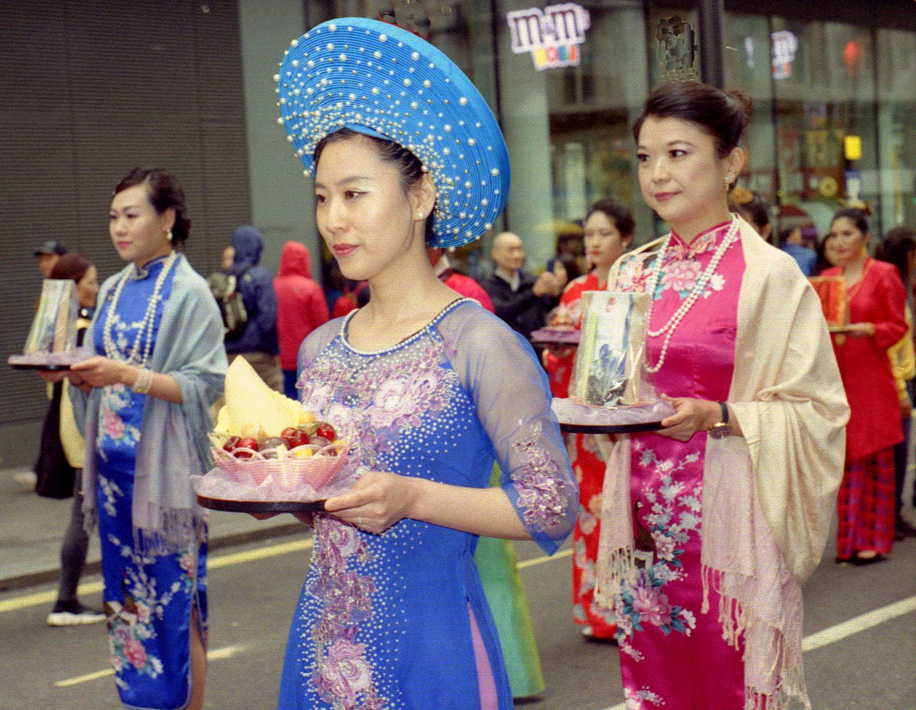 Buddha's Birthday Procession 02