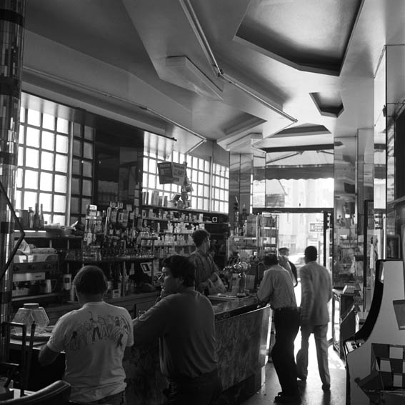 Cafes parisiens serie