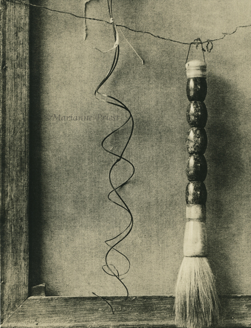 caligraphy brush and curlyQ