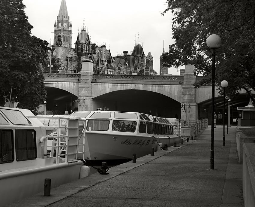 Canal and Commons