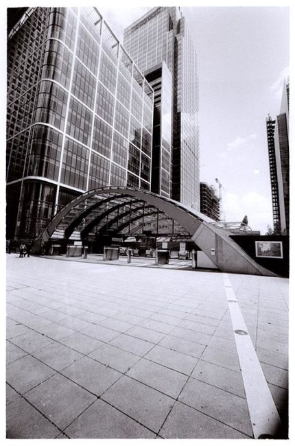 Canary Wharf Subway