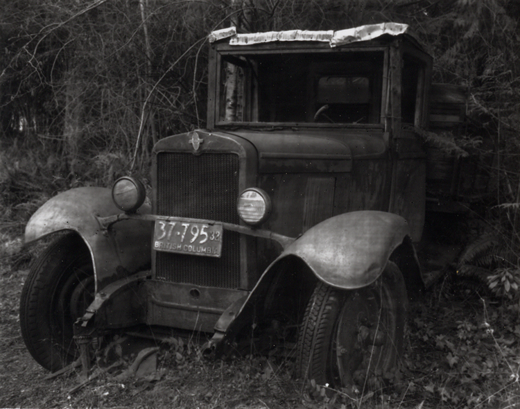 Carbon; Truck, Cedar
