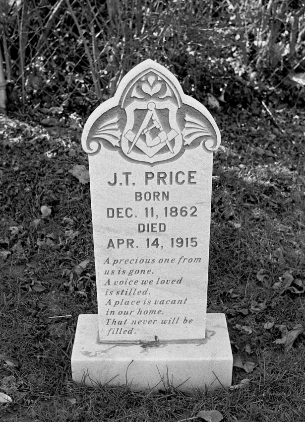 Cemetery06a