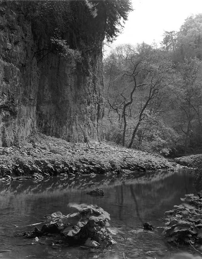 chee dale cliff river
