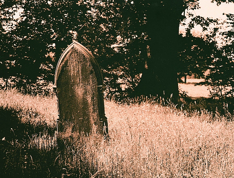 Churchyard, Baddesley Clinton, Warwickshire