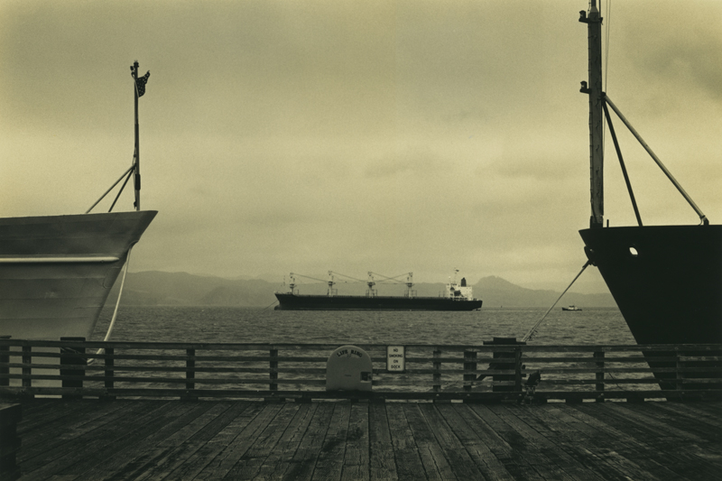 Columbia River - Boats