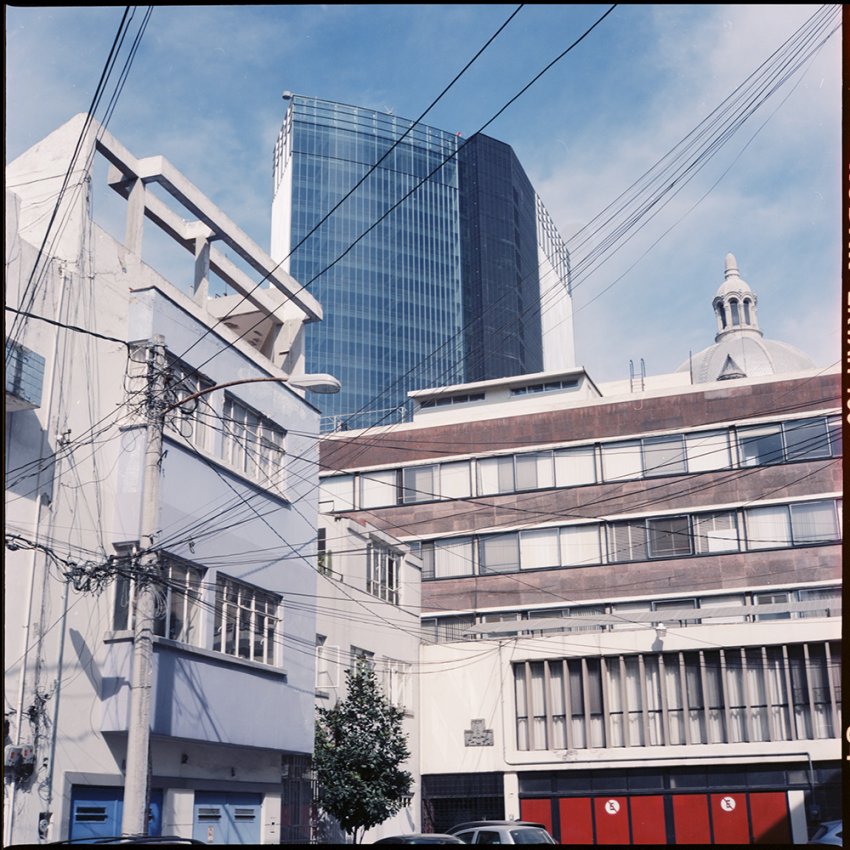 Contrasting Skyline, Plaza Rio de Janeiro, Mexico City