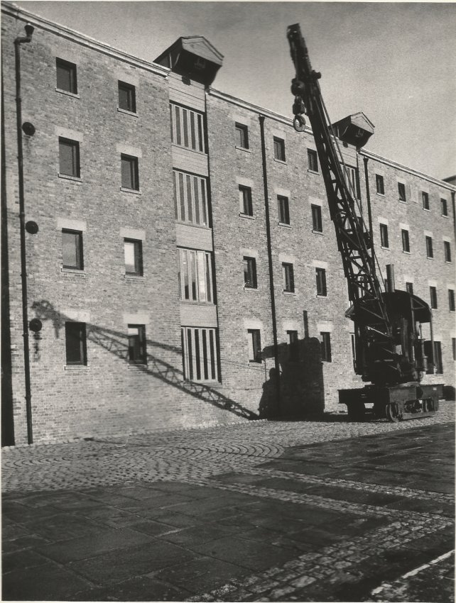 Crane Glocs Docks