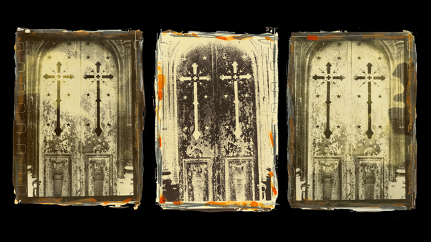 Cross Triptich 2.jpg