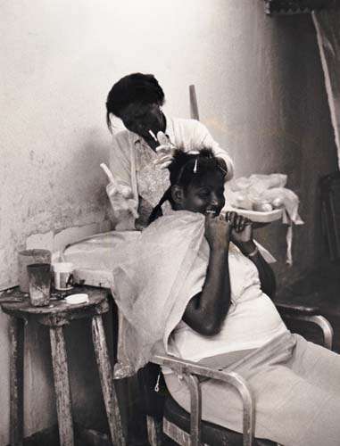 Cuban hair salon