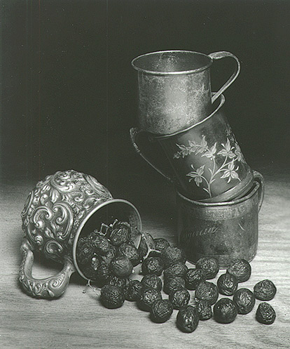 Cups and grapes