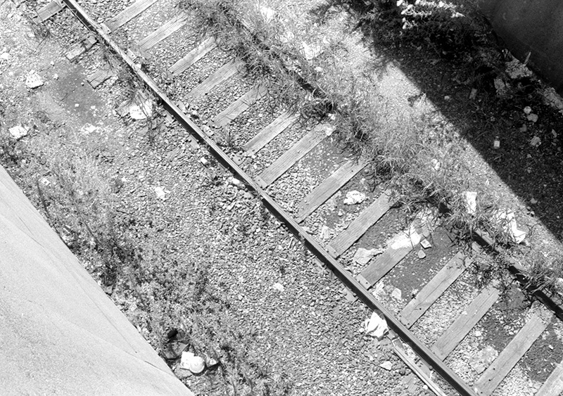 dead track