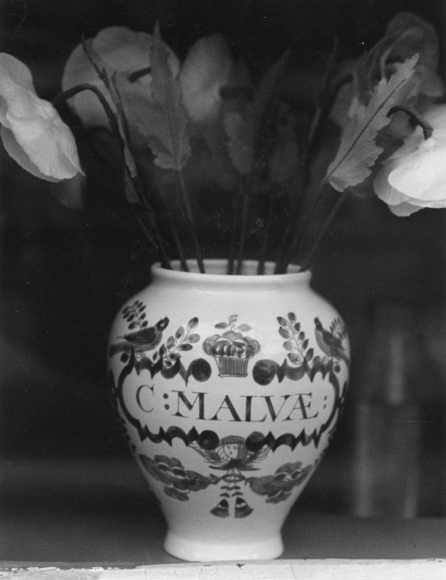 Delft Vase (Mallow)