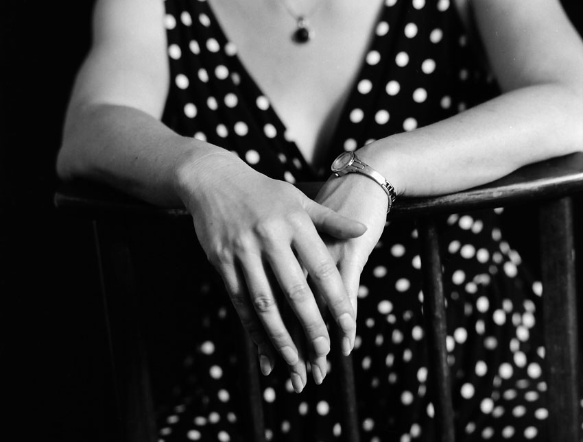 Delicate fingers