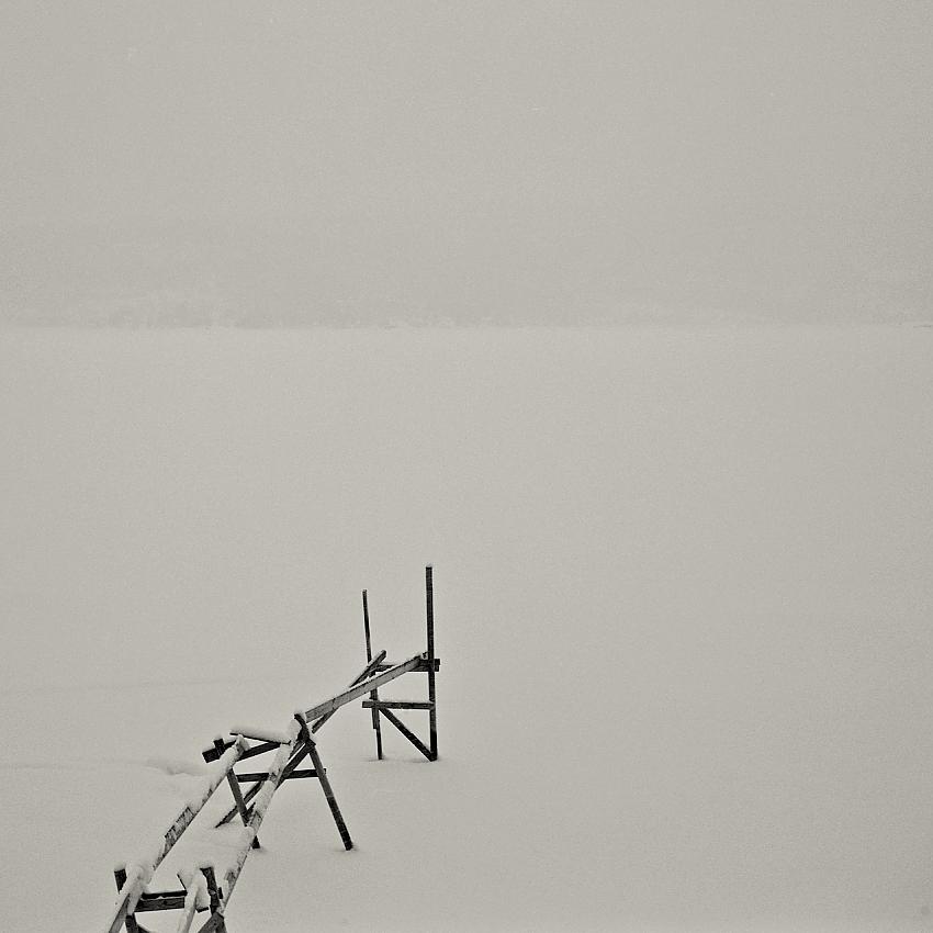 Dereliction: Old mooring
