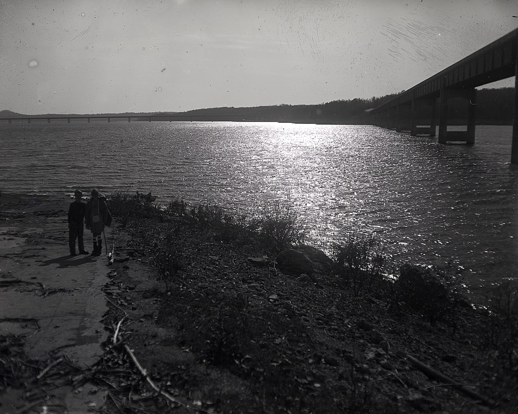 Dry plate - The old ferry road