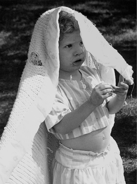 Em and her blankee