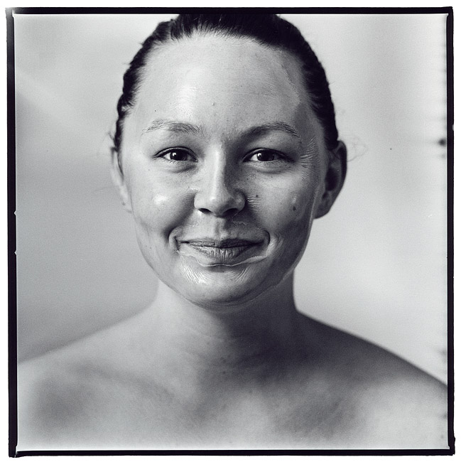 Exfoliating face mask