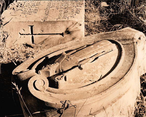 Fallen Icon