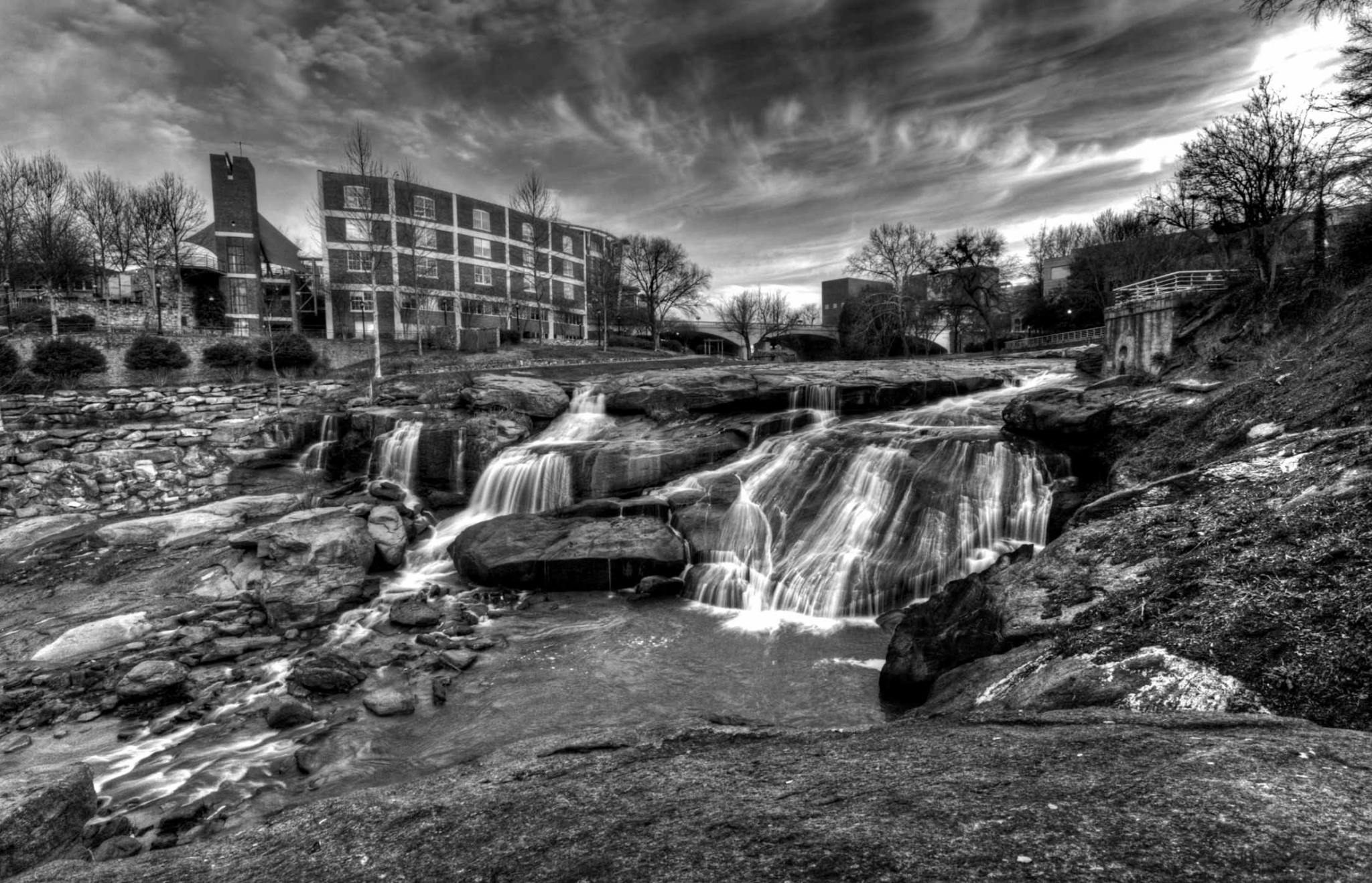 Falls on the Reedy