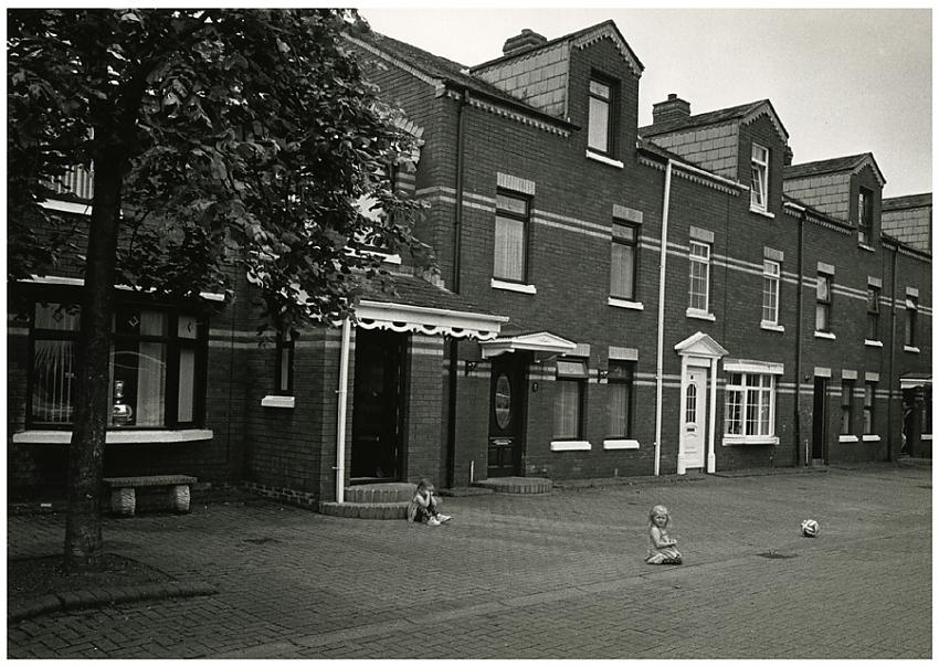 FALLS ROAD