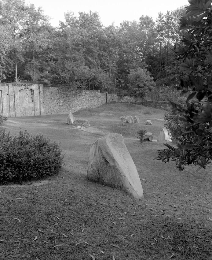 Farmhouse Rocks