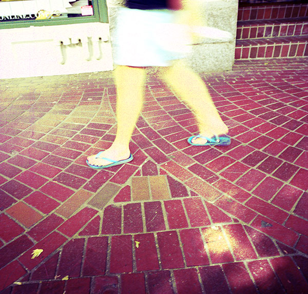 feet