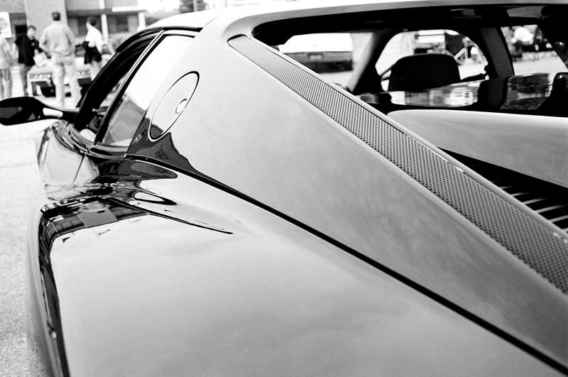 Ferrari-side