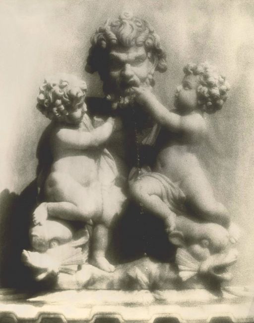 Fountain at Sonnenberg Gardens