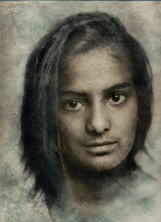 Frida - Just 18..