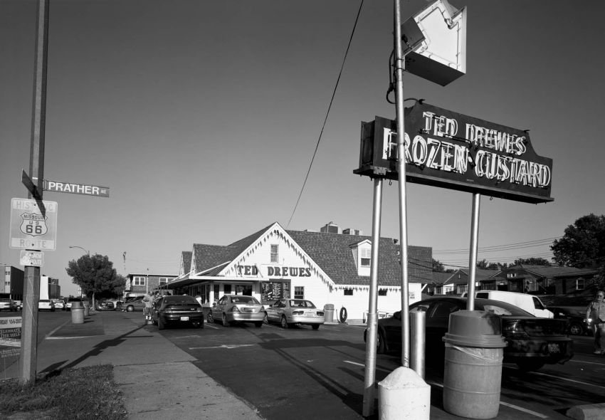FROZEN CUSTARD
