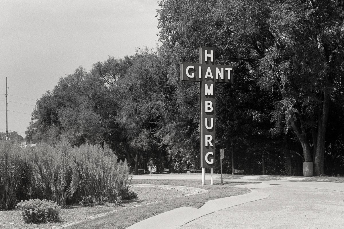 Giant Hamburg