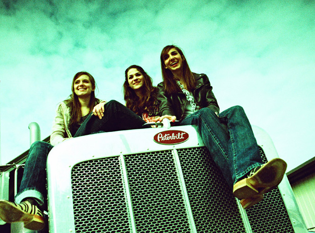 Girls And Peterbuilt
