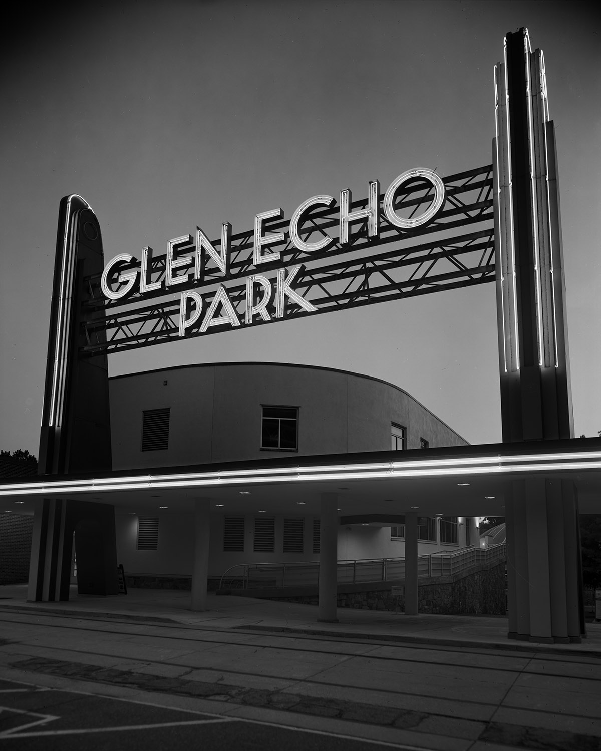 Glen Echo Sign, Twilight