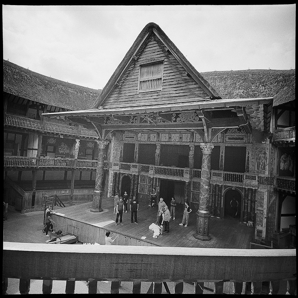 Globe Theater, Rehearsal