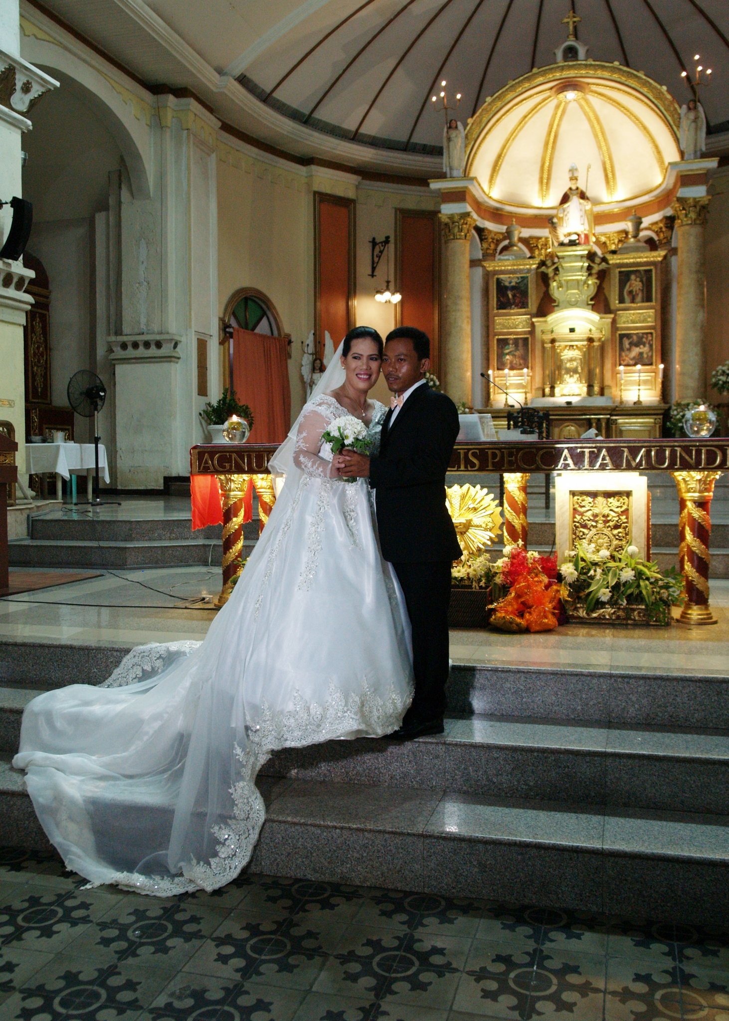 Go on holiday and end up doing a 'Wedding' !