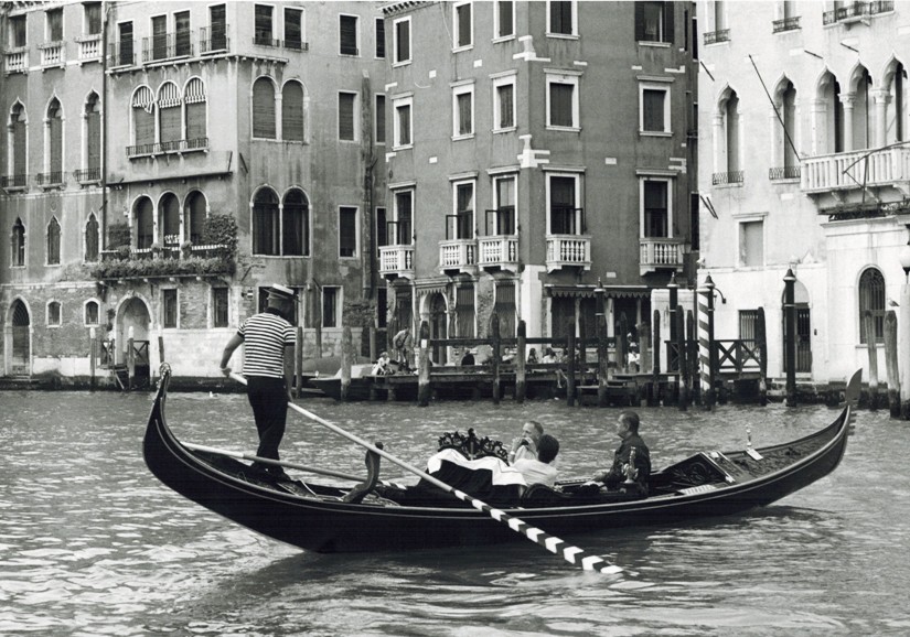 Gondola in Gran Canal