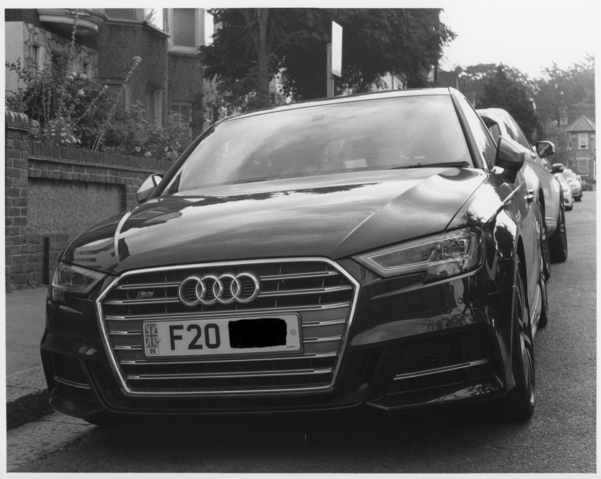 Gratuitous Car Photo Testing Flare with uncoated Tessar