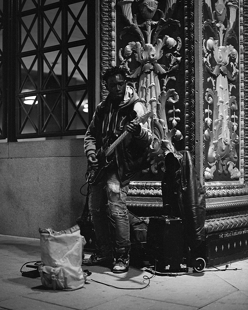 Guitar, Metro Center, Night