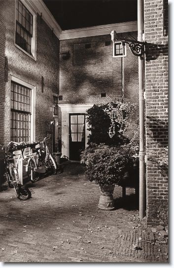 Haarlem by night