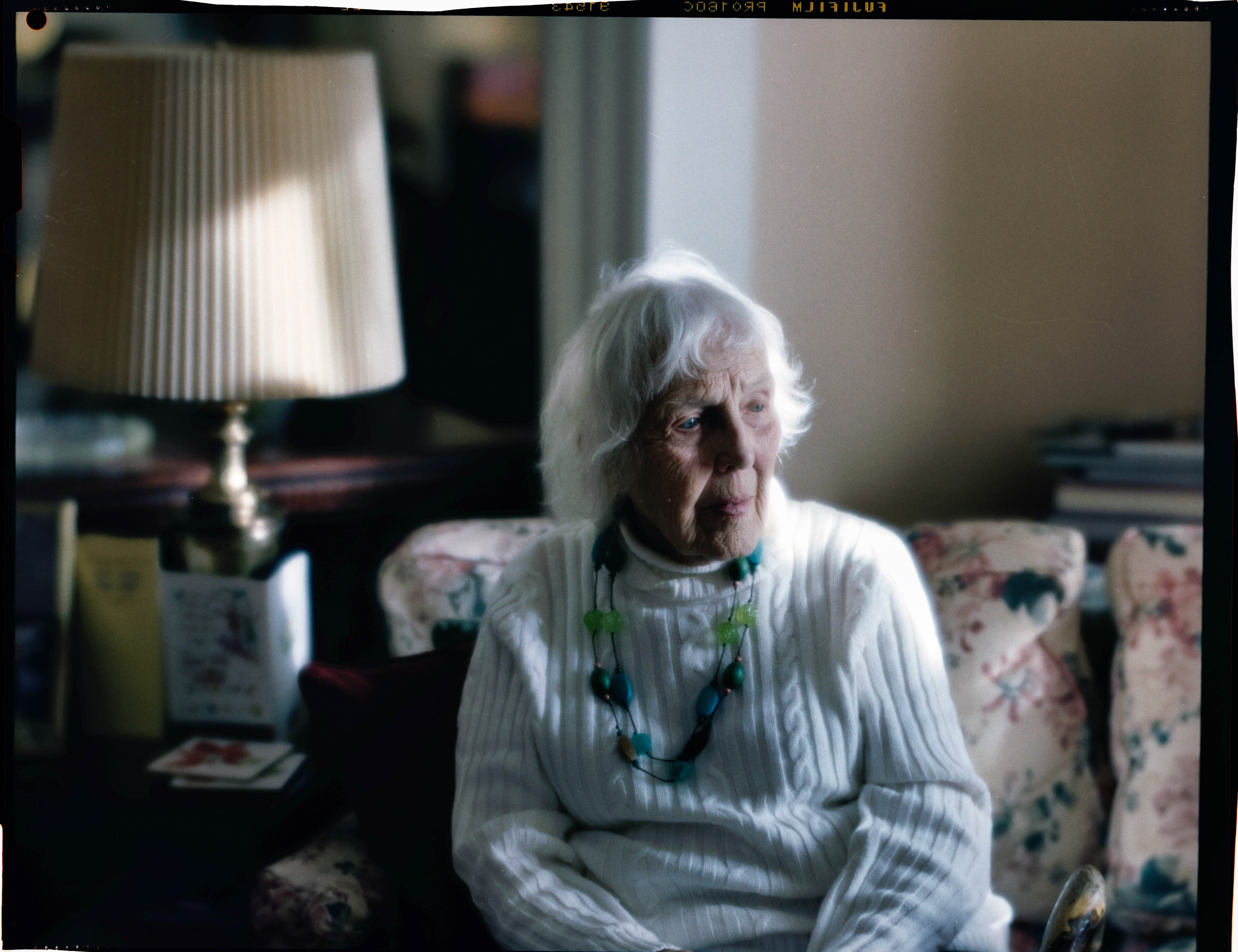 half stop lighter er.jpg