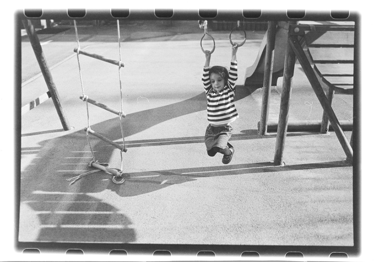 Hangin'; Freyha, Brussels 2007