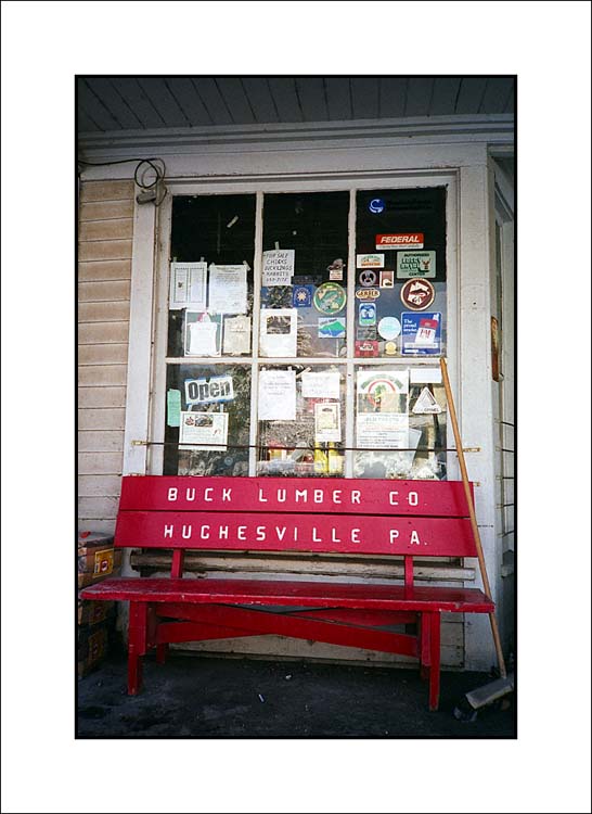 Hillsgrove Country Store