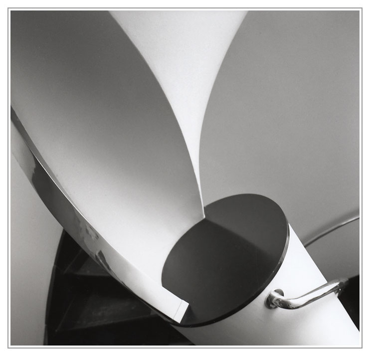 Huis Sonneveld (1932), Staircase